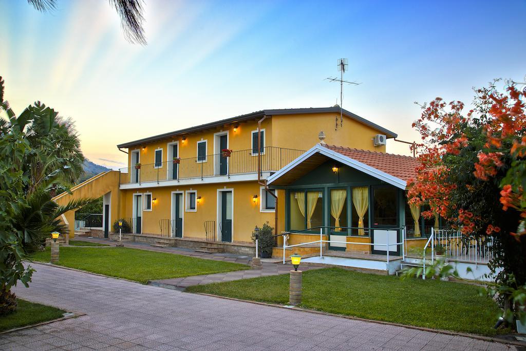 Casa Vacanze Alcantara Gaggi Dış mekan fotoğraf